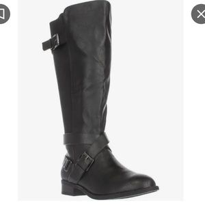 Thalia Sodi black riding boots